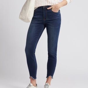 KUT from the Kloth Donna High Waist Curve Hem Ankle Skinny Jeans
